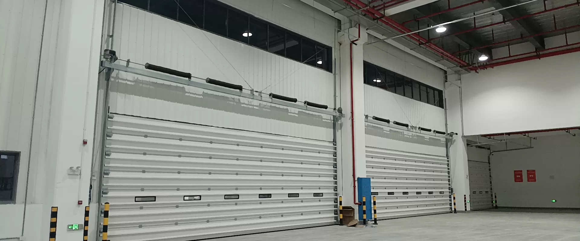 Electronic Industrial Lifting Door