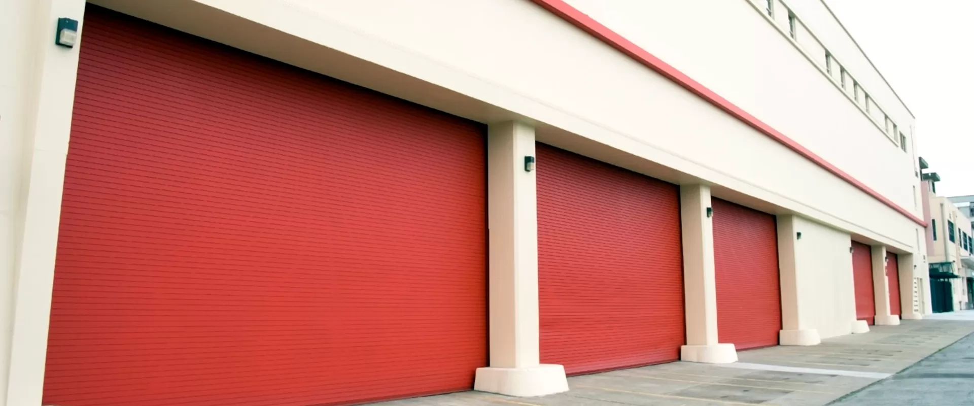 Windproof Steel/Aluminum Roller Shutter Door